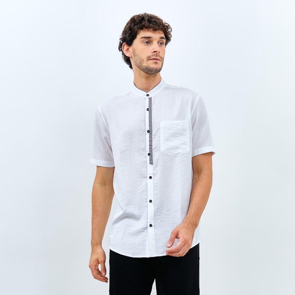 EMBA JEANS - Kemeja Koko Pria Lengan Pendek Polos Regular Fit Material Katun - Naraya Two